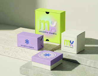 توزيعات ومطبوعات متنوعة